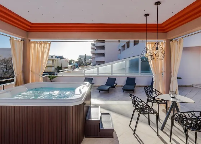 Apartamento Family With Huge Terrace And Hot Tub - Franka Split